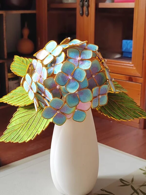 Cloisonné enamel art four-leaf clover flower